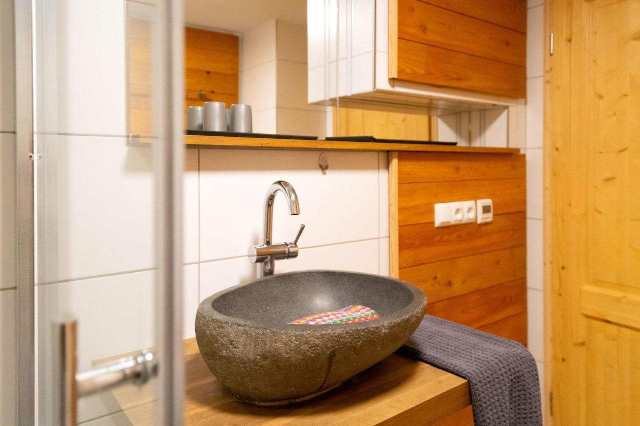 Alpen-Hostel - Apartment Talstation Mit Motorradvermietung Memmingen Exteriér fotografie