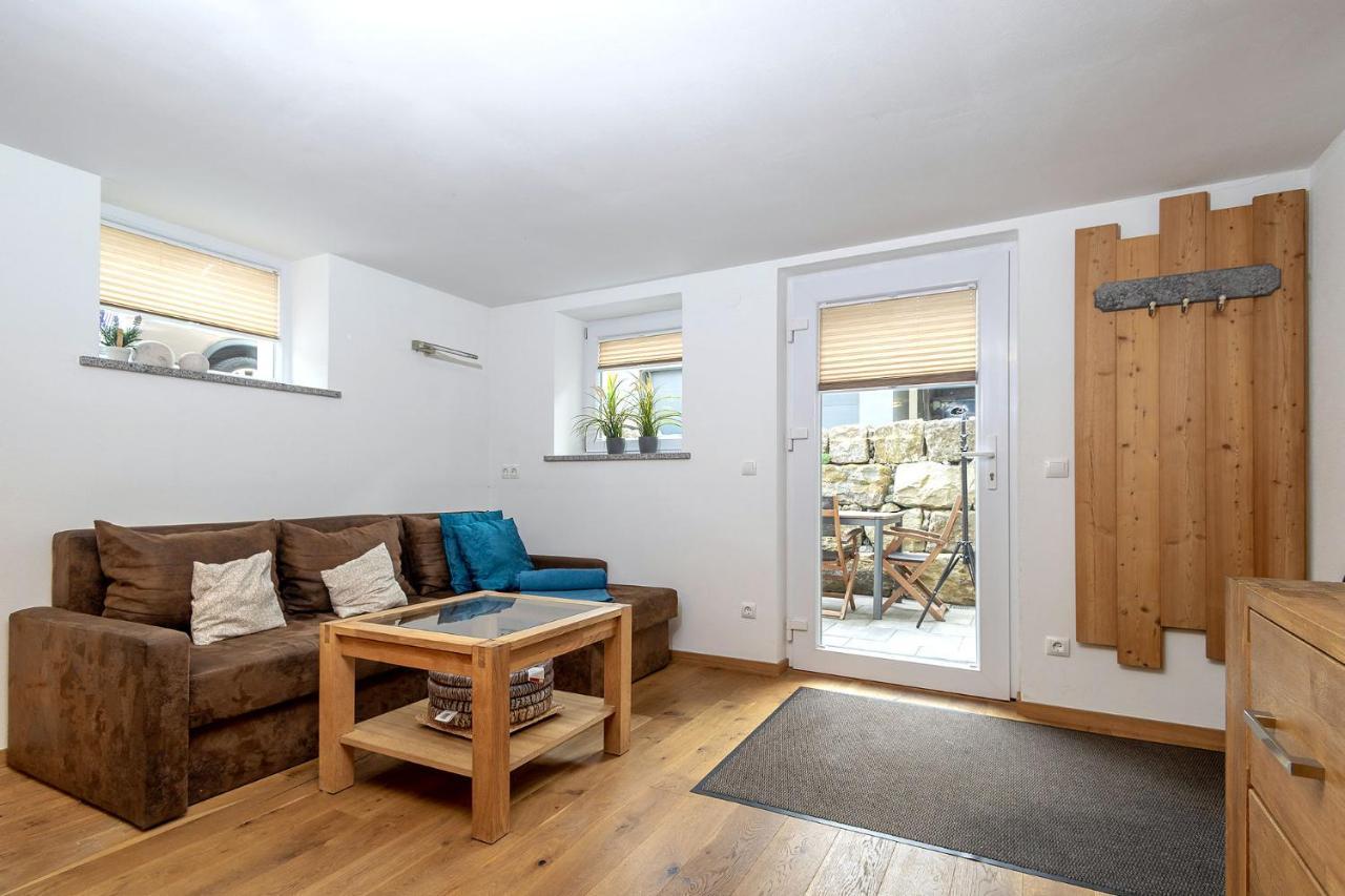 Alpen-Hostel - Apartment Talstation Mit Motorradvermietung Memmingen Exteriér fotografie