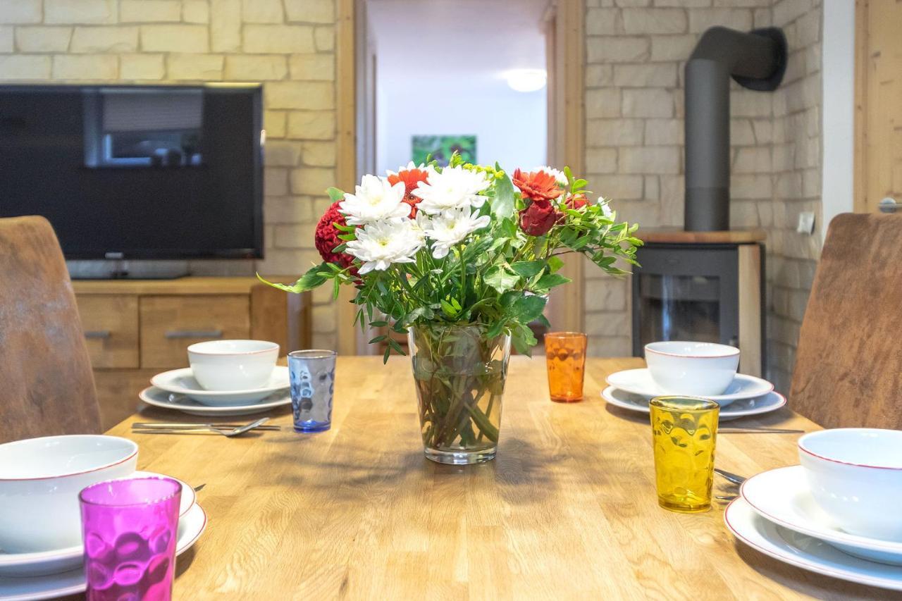 Alpen-Hostel - Apartment Talstation Mit Motorradvermietung Memmingen Exteriér fotografie