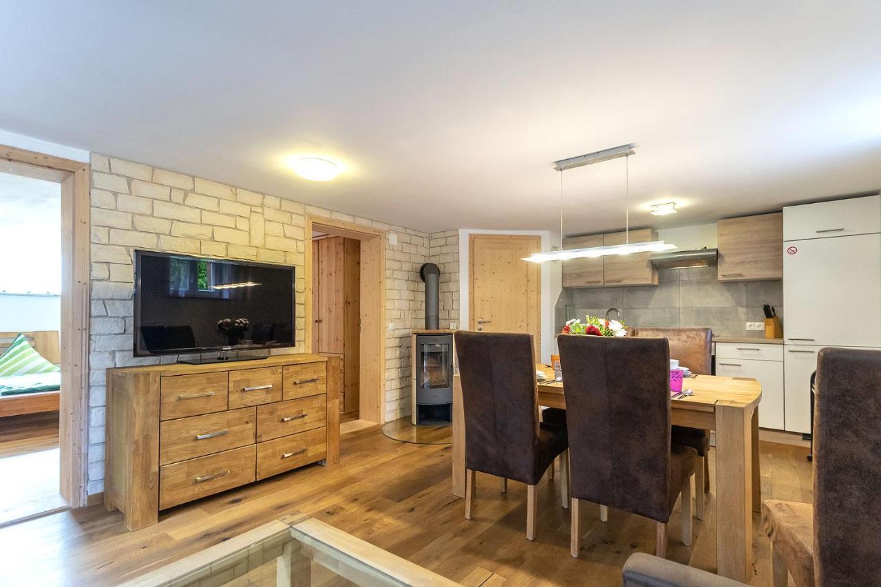 Alpen-Hostel - Apartment Talstation Mit Motorradvermietung Memmingen Exteriér fotografie