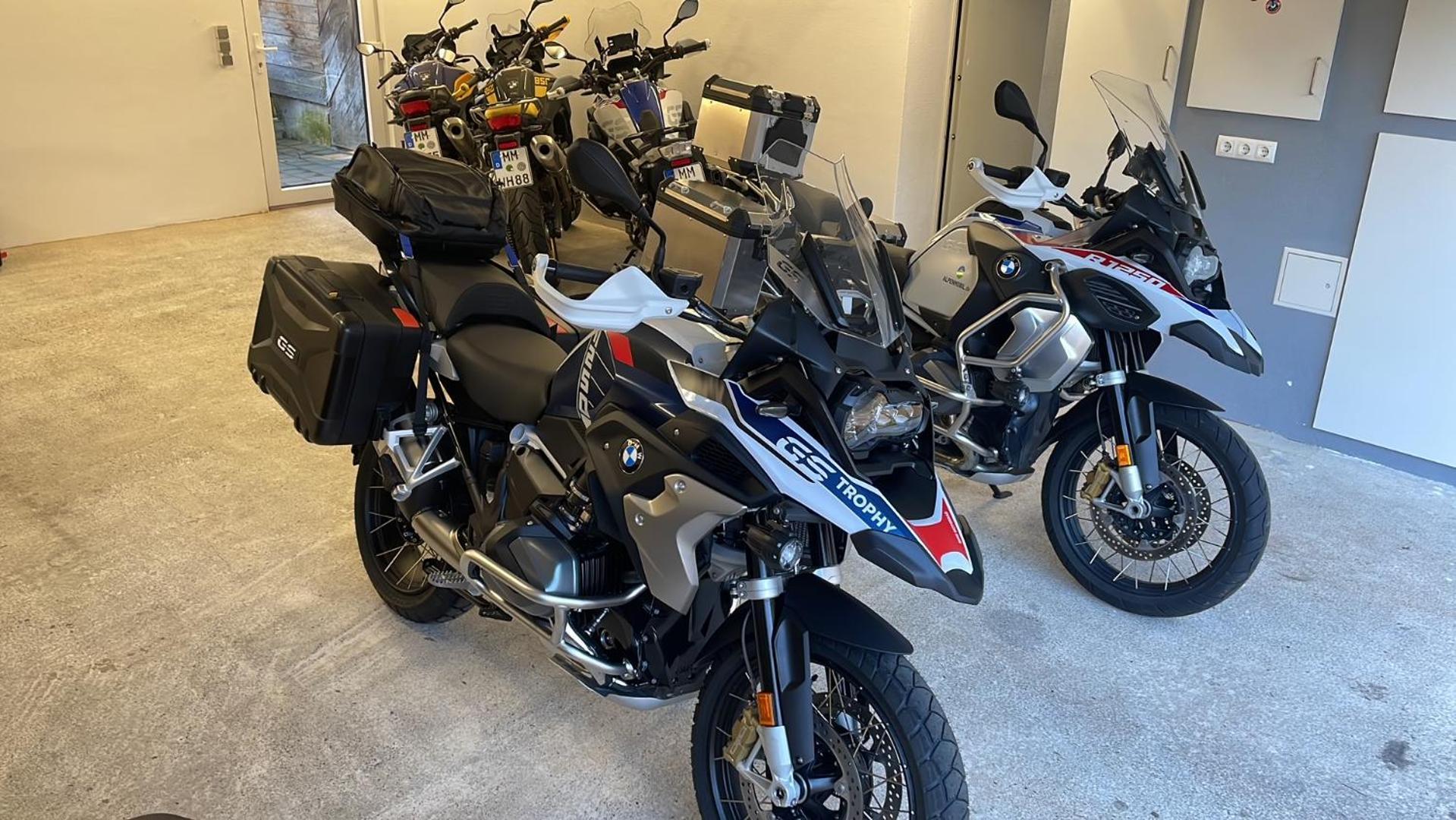 Alpen-Hostel - Apartment Talstation Mit Motorradvermietung Memmingen Exteriér fotografie
