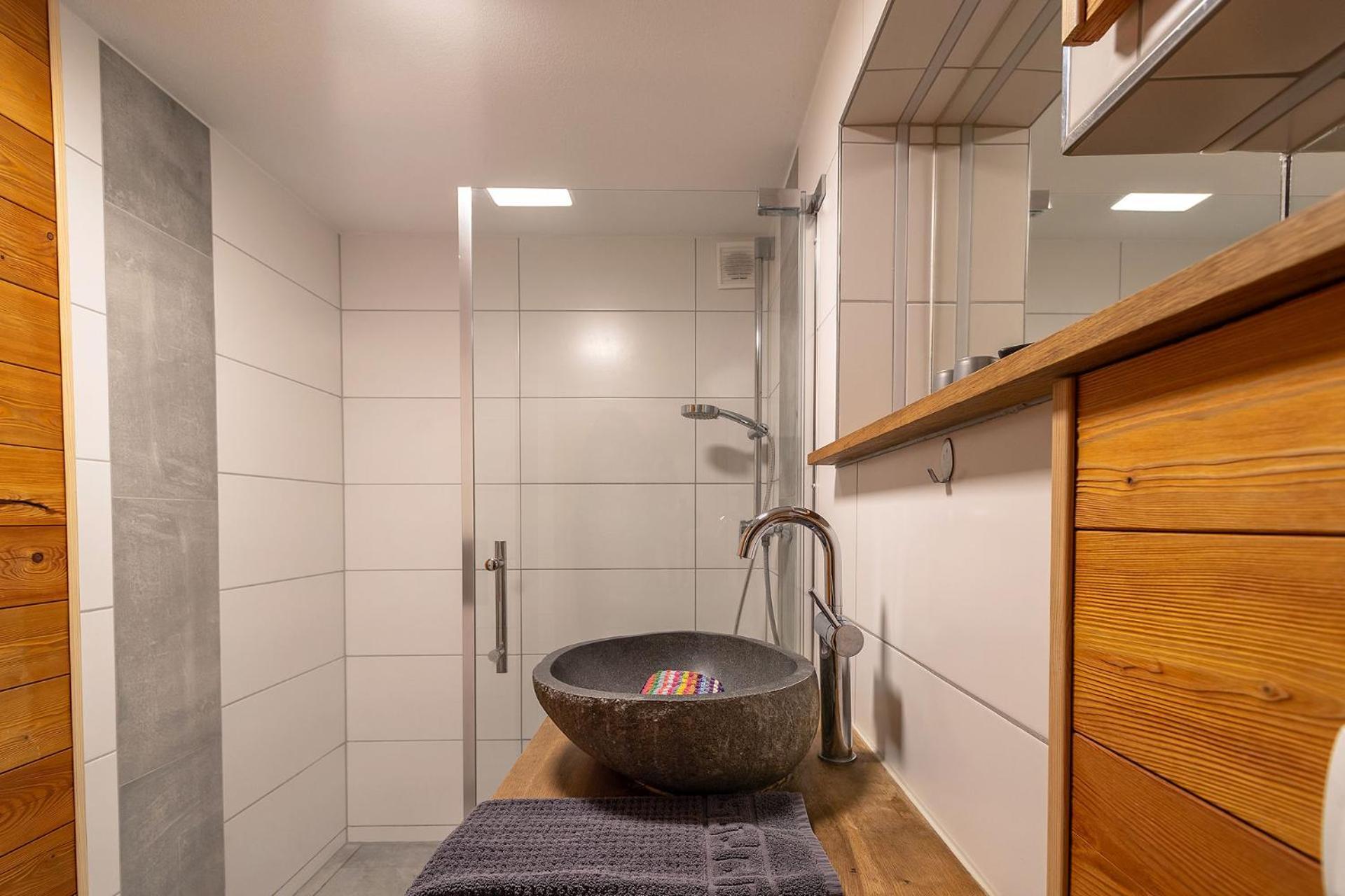 Alpen-Hostel - Apartment Talstation Mit Motorradvermietung Memmingen Exteriér fotografie